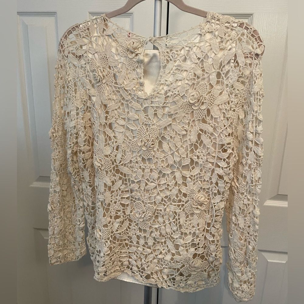 Lim’s Hand Crotchet Lace Cream Top - Picture 2 of 5
